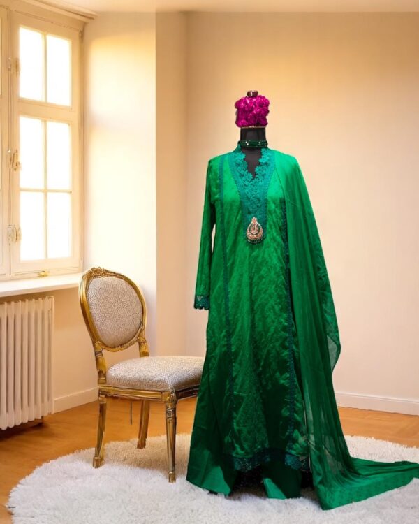 3pc Green Chikenkari Suit